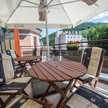 Garni Hotel Praha Trenčianske Teplice Exteriör bild