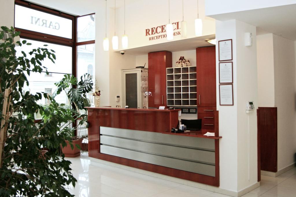 Garni Hotel Praha Trenčianske Teplice Exteriör bild