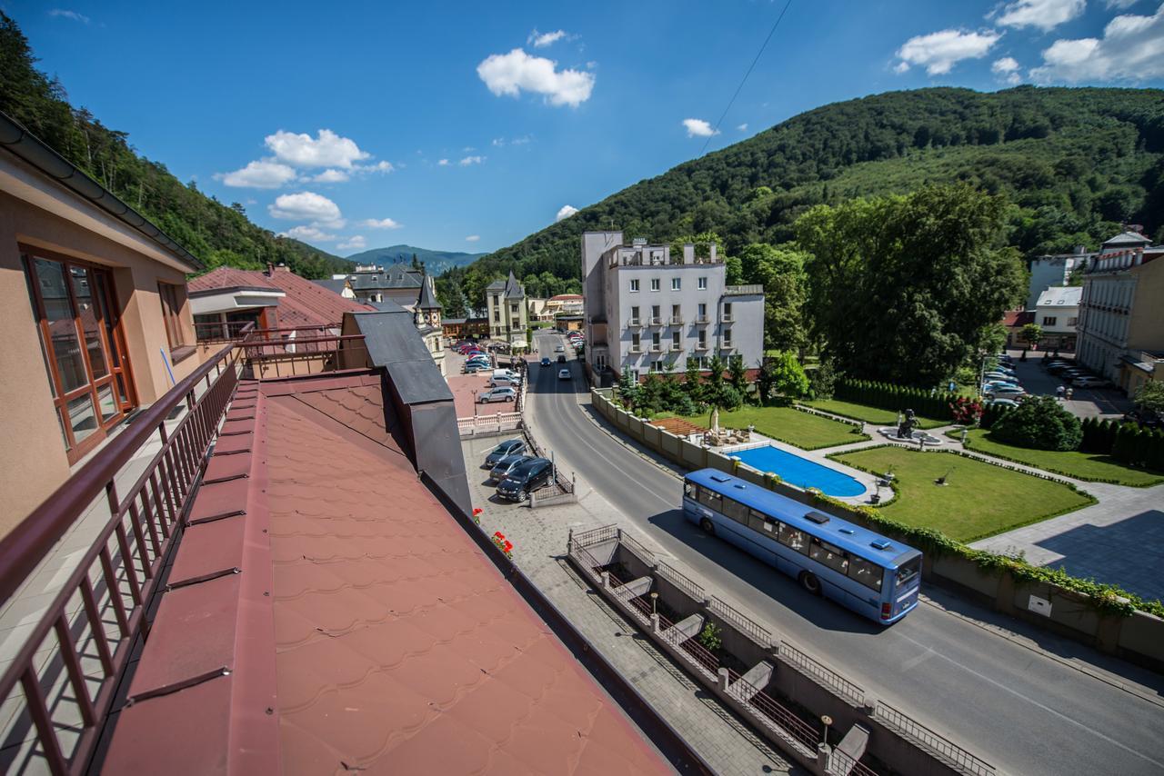 Garni Hotel Praha Trenčianske Teplice Exteriör bild